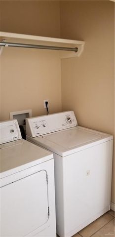 1208 W Wisconsin Road C, Edinburg, TX 78539