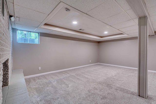 2645 Oak Hill Road, Evansville, IN 47711