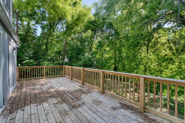 2645 Oak Hill Road, Evansville, IN 47711