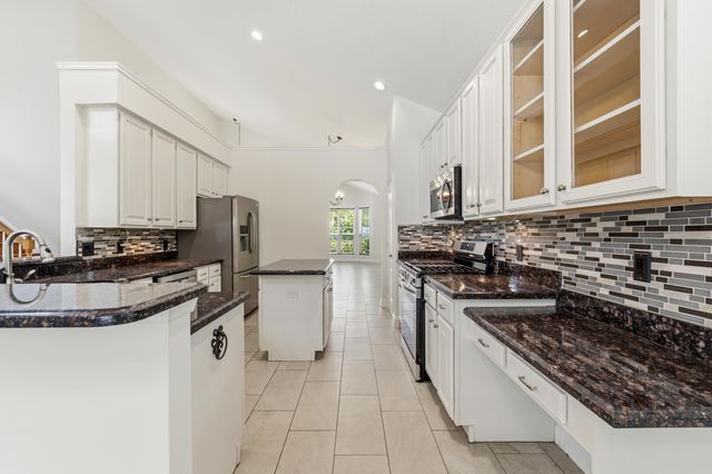 3070 SW Captiva Court, Palm City, FL 34990