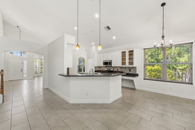 3070 SW Captiva Court, Palm City, FL 34990
