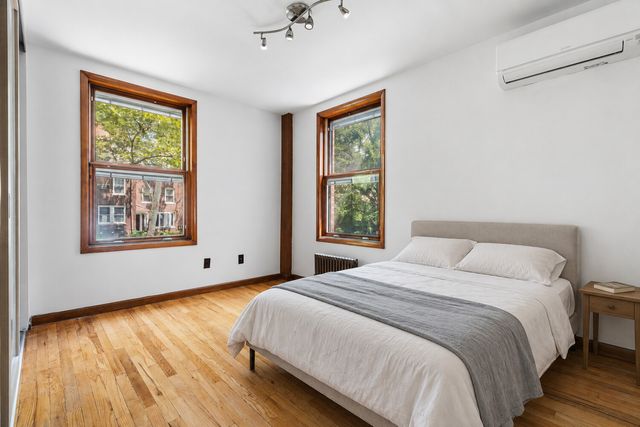 47-16 39TH Avenue, New York City, NY 11104