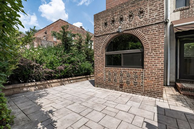47-16 39TH Avenue, New York City, NY 11104