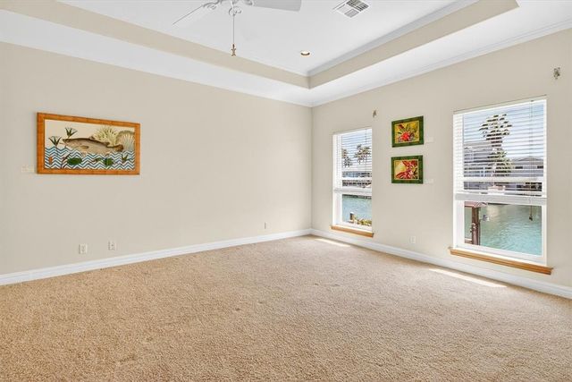 131 Sea Mist Dr, Aransas Pass, TX 78336