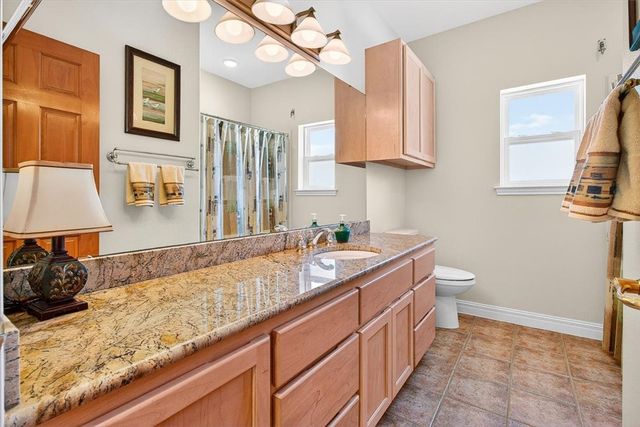 131 Sea Mist Dr, Aransas Pass, TX 78336