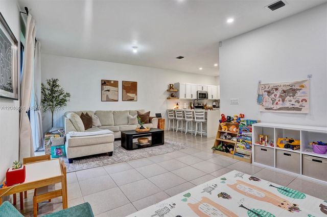 25341 SW 115th Ct, Homestead, FL 33032