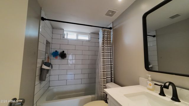 7521 W Flower Street, Phoenix, AZ 85033