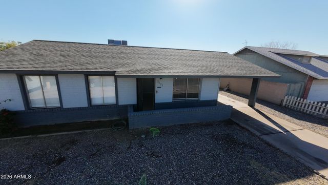 7521 W Flower Street, Phoenix, AZ 85033