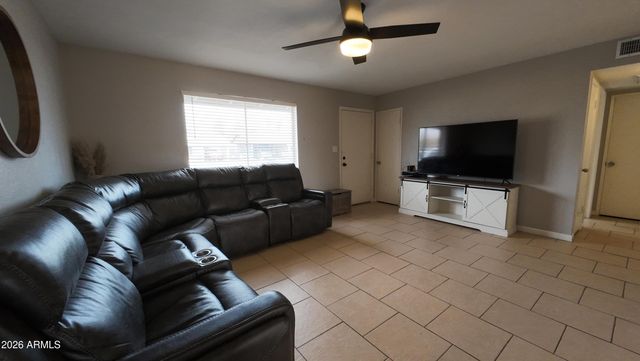 7521 W Flower Street, Phoenix, AZ 85033