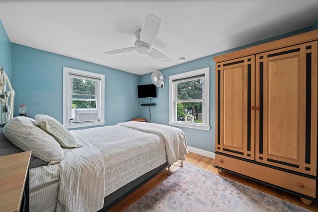 78 Doris Dr, Abington, MA 02351