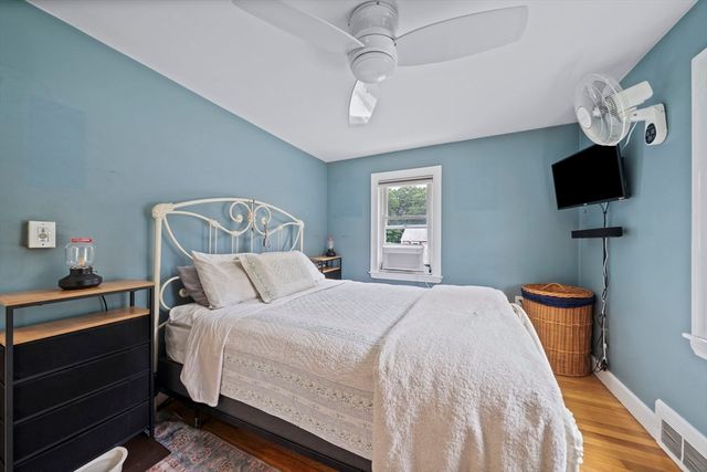 78 Doris Dr, Abington, MA 02351