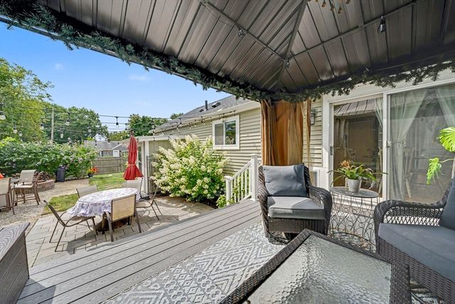 78 Doris Dr, Abington, MA 02351