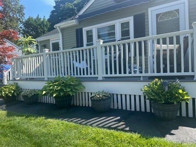 78 Doris Dr, Abington, MA 02351