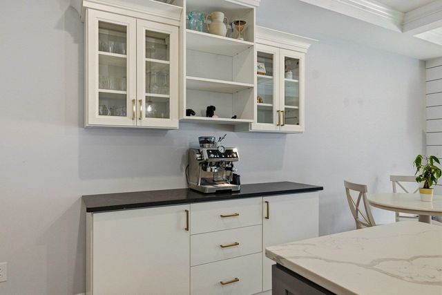 114 Saratoga Way Unit 2, Portsmouth, NH 03801