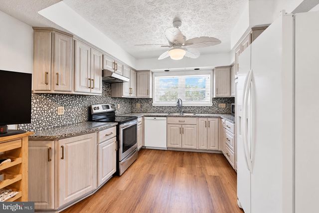 13201 MILES RD, Middle River, MD 21220