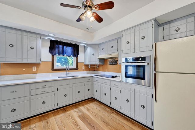 13201 MILES RD, Middle River, MD 21220