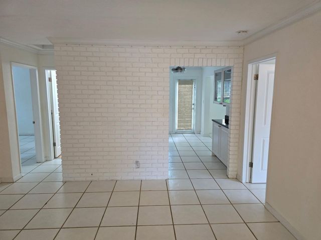 5631 NE 5th Terrace, Oakland Park, FL 33334