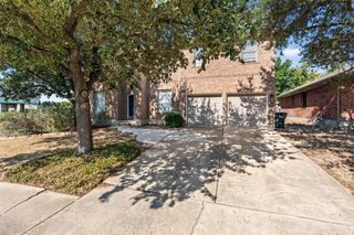 8340 Liberty Walk DR, Round Rock, TX 78681