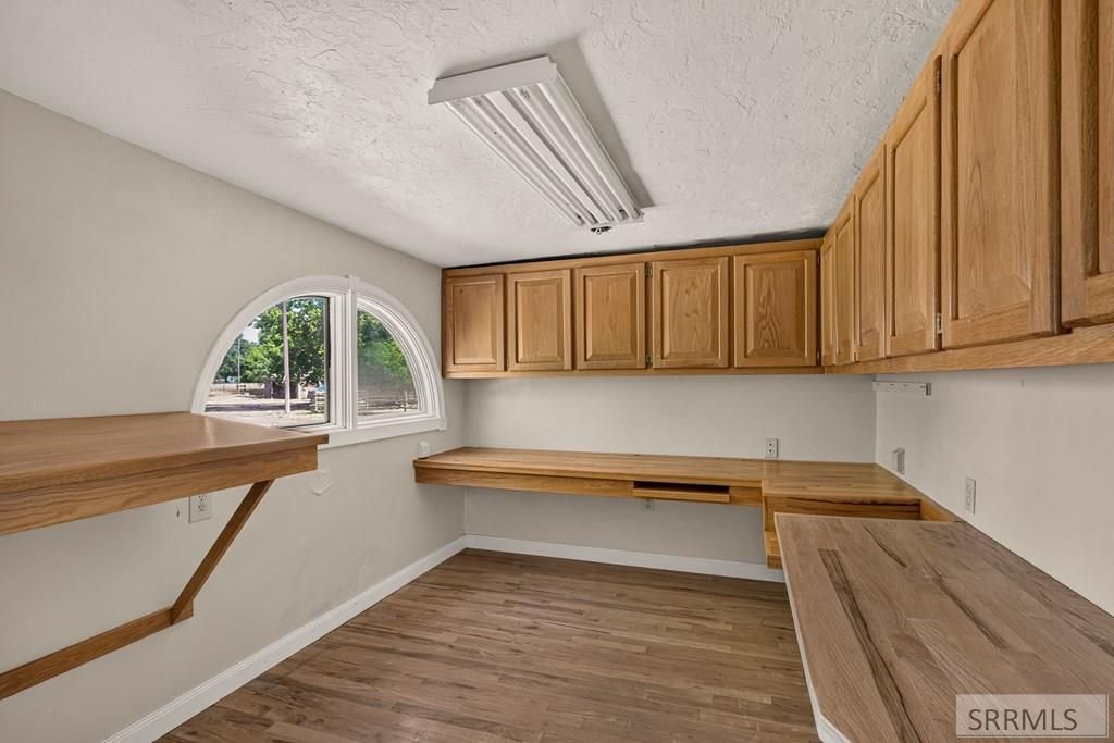 Image 28 of property listing at 1355 S Shilling Avenue, Blackfoot, ID 83221