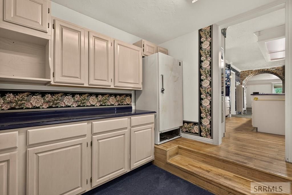 Image 32 of property listing at 1355 S Shilling Avenue, Blackfoot, ID 83221