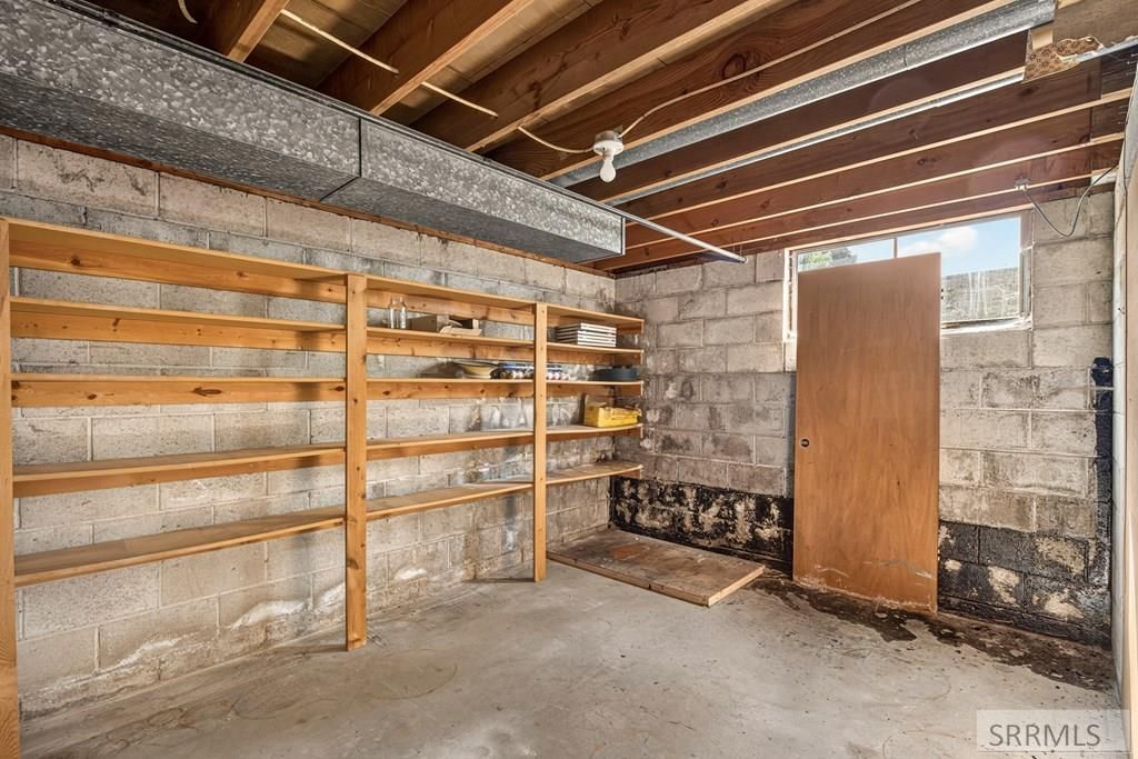 Image 46 of property listing at 1355 S Shilling Avenue, Blackfoot, ID 83221