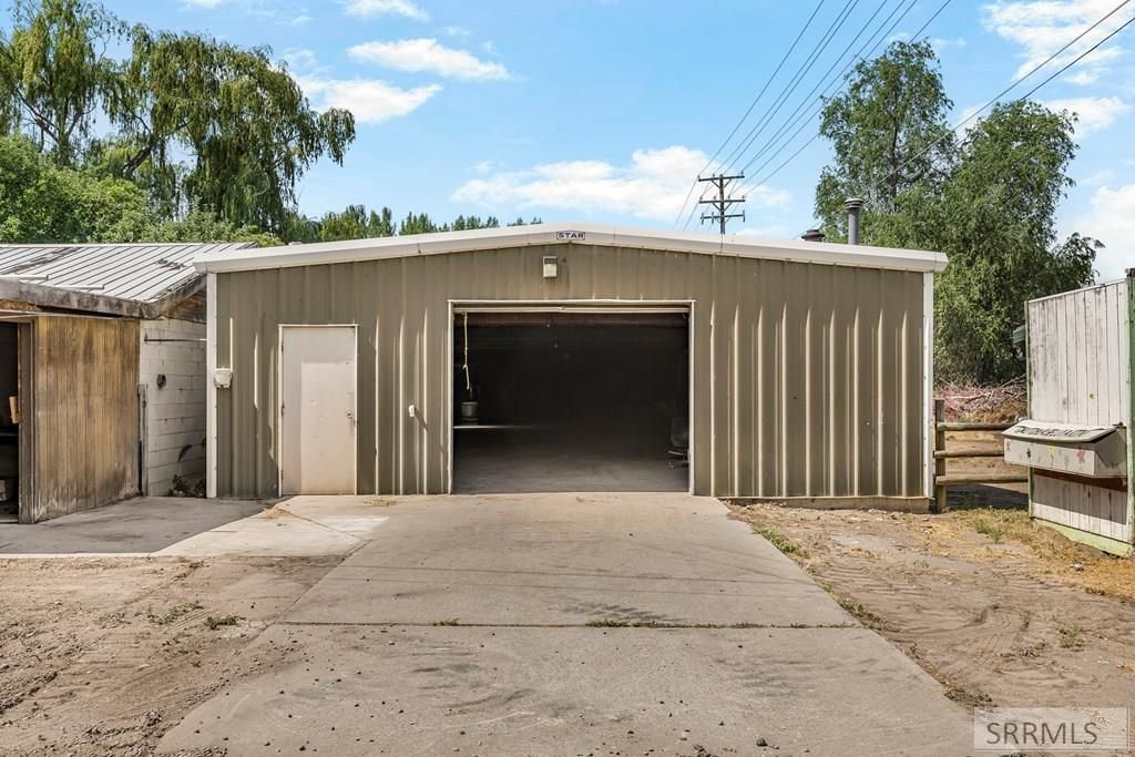 Image 62 of property listing at 1355 S Shilling Avenue, Blackfoot, ID 83221