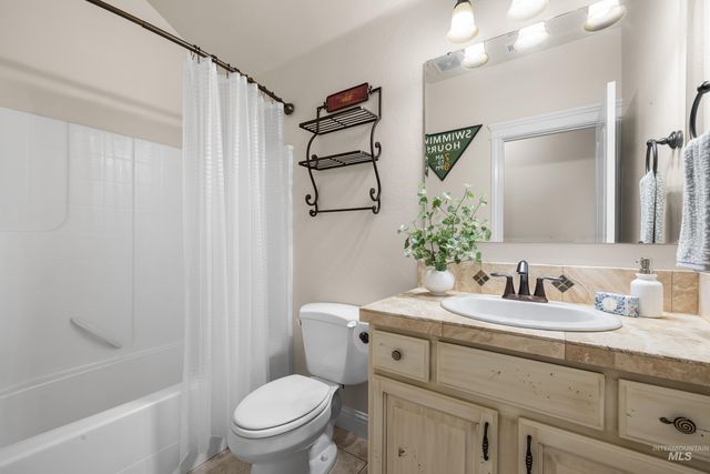 683 W Indian Rocks, Meridian, ID 83646