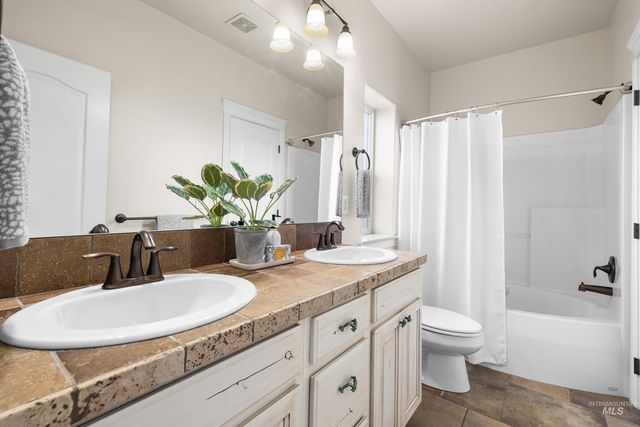 683 W Indian Rocks, Meridian, ID 83646