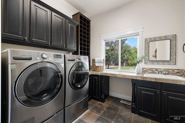 683 W Indian Rocks, Meridian, ID 83646