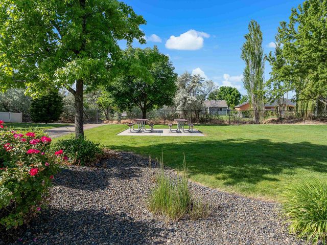 683 W Indian Rocks, Meridian, ID 83646