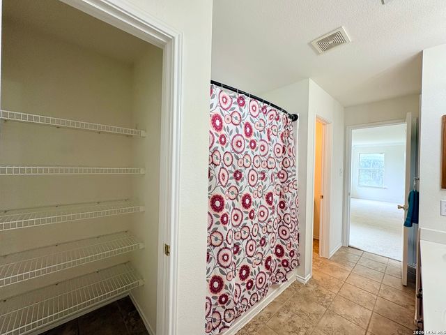 5438 Stormy Autumn, San Antonio, TX 78247