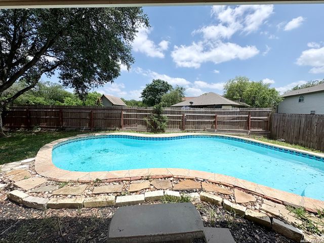 5438 Stormy Autumn, San Antonio, TX 78247