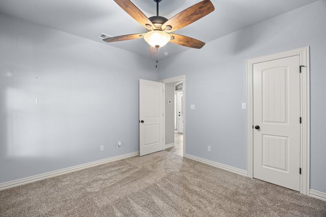 304 Jade Lane, Weatherford, TX 76086