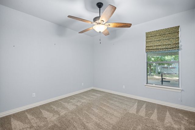 304 Jade Lane, Weatherford, TX 76086