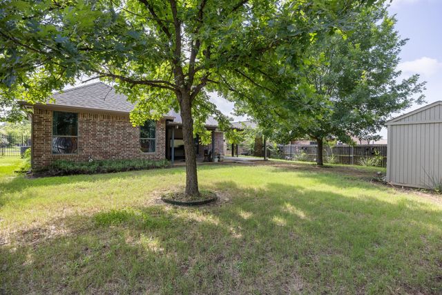 304 Jade Lane, Weatherford, TX 76086