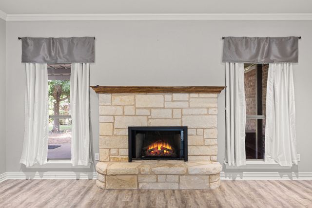 304 Jade Lane, Weatherford, TX 76086