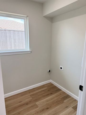 1603 University Drive, Richardson, TX 75081