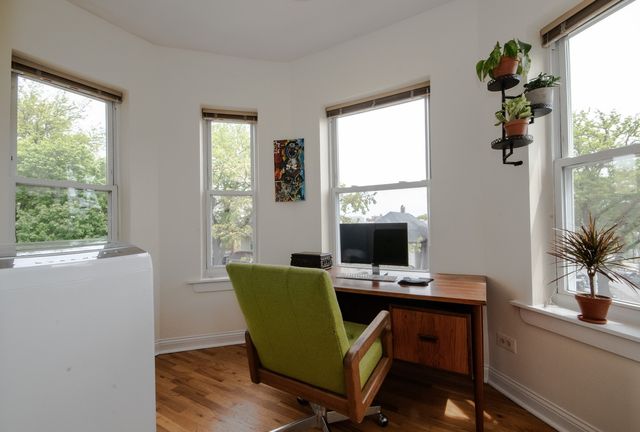3434 W Leland Avenue 3E, Chicago, IL 60625
