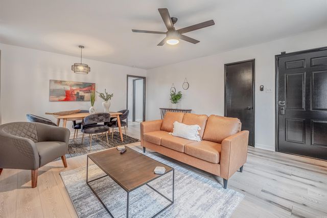 1112 N Hughes Street, Little Rock, AR 72007