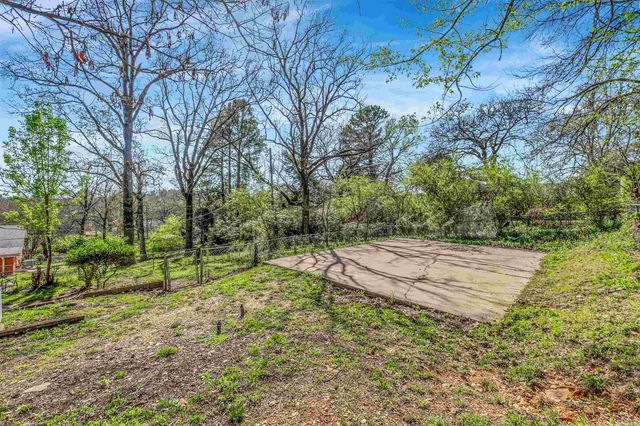 1112 N Hughes Street, Little Rock, AR 72007