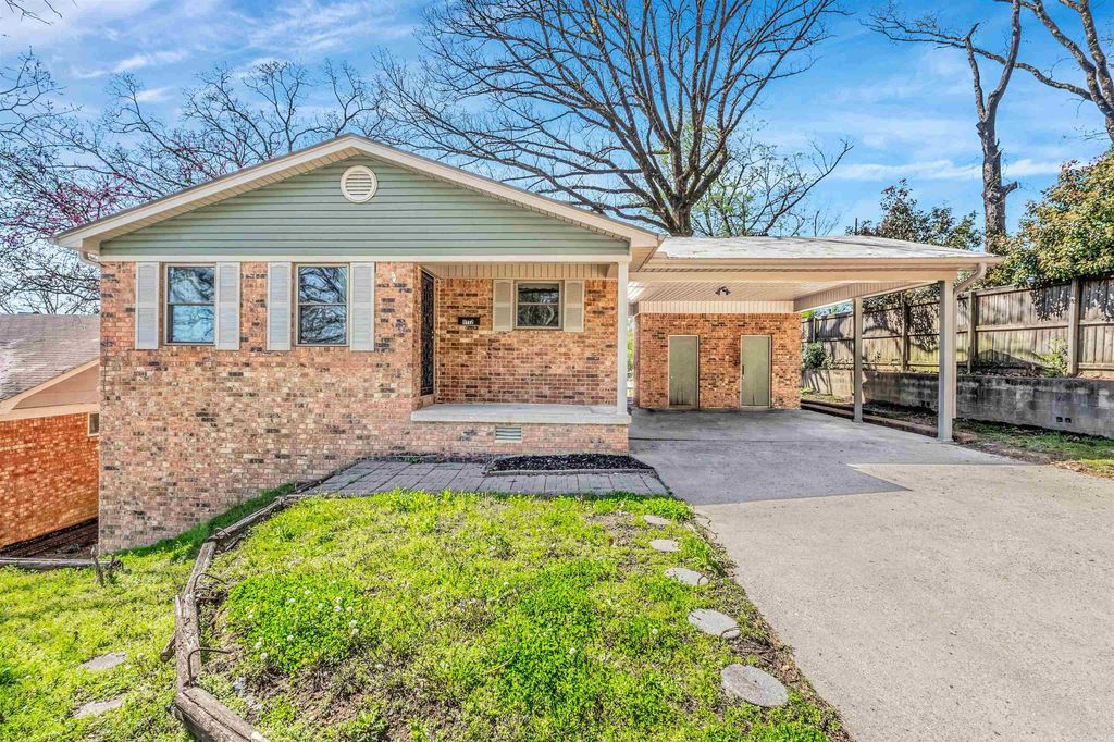 1112 N Hughes Street, Little Rock, AR 72007