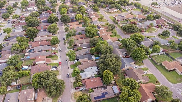 6801 Poppy Drive, Fort Worth, TX 76137