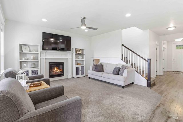 9561 W Wildbranch Dr., Star, ID 83669
