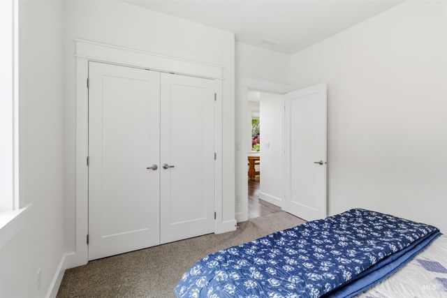 9561 W Wildbranch Dr., Star, ID 83669