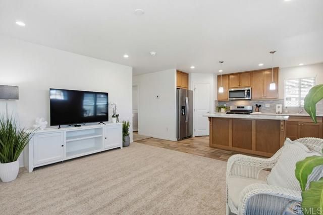 2250 N Broadway 7, Escondido, CA 92026