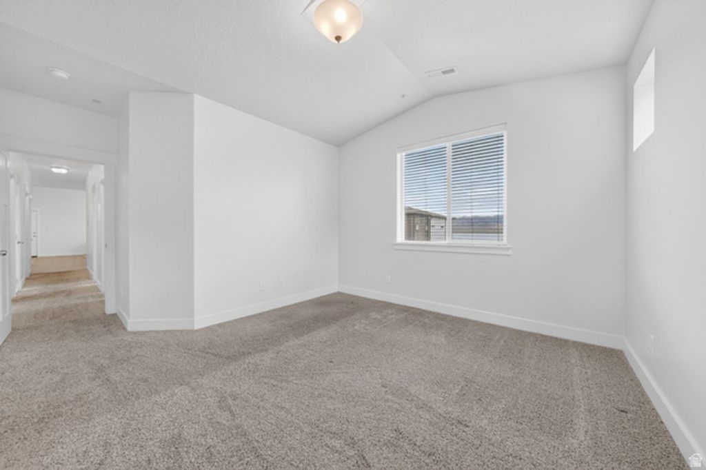 Image 14 of property listing at 698 N 380 W #AA 303, Vineyard, UT 84059