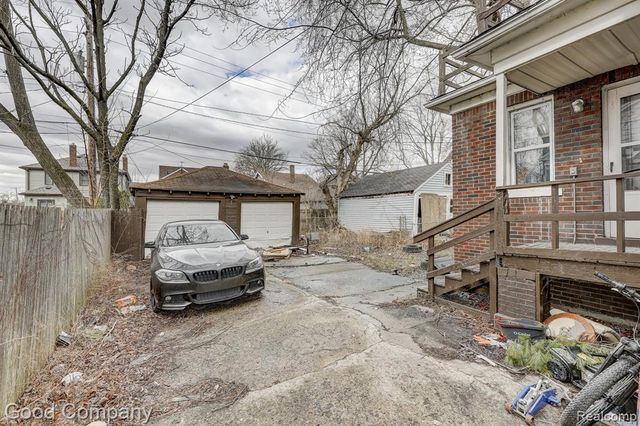 5525 Haverhill Street, Detroit, MI 48224