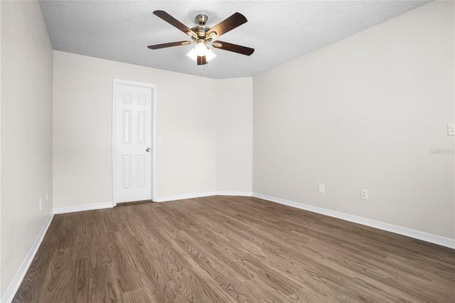 1512 OAK HILL TRAIL, Kissimmee, FL 34747