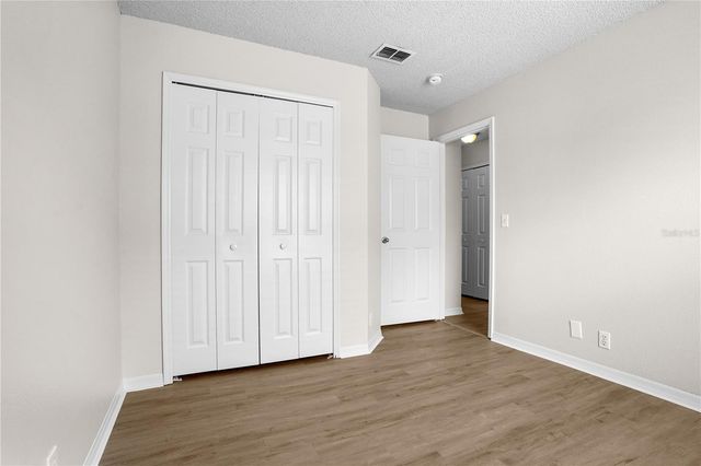 1512 OAK HILL TRAIL, Kissimmee, FL 34747