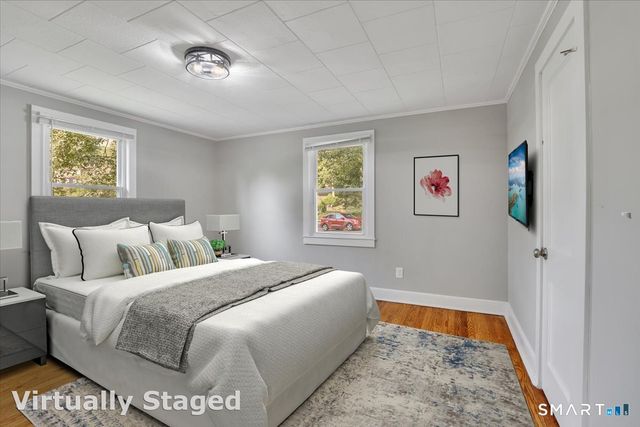 16 Strong Street, Burlington, CT 06013